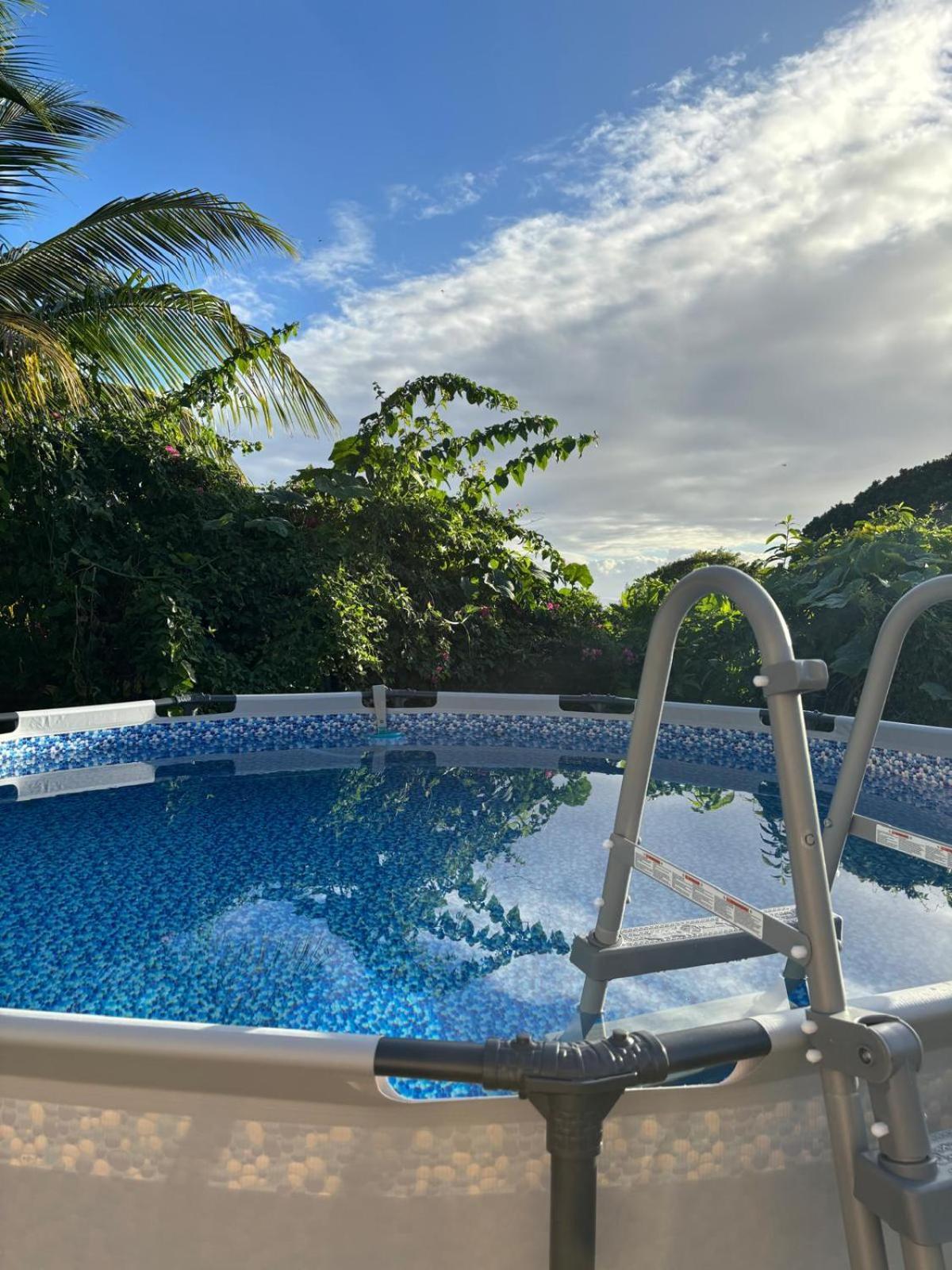 La Jemeli Hotel Grand-Bourg  Bagian luar foto